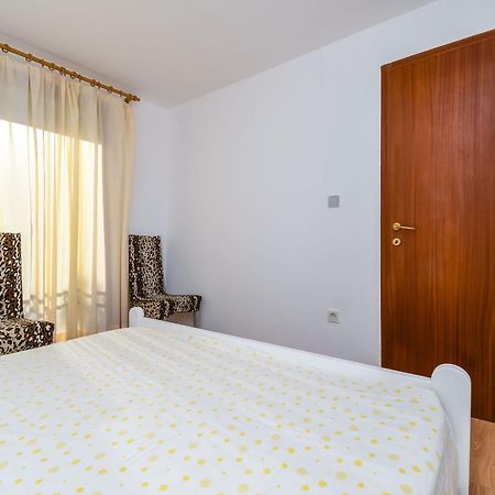 Apartments Quiet Севід Екстер'єр фото