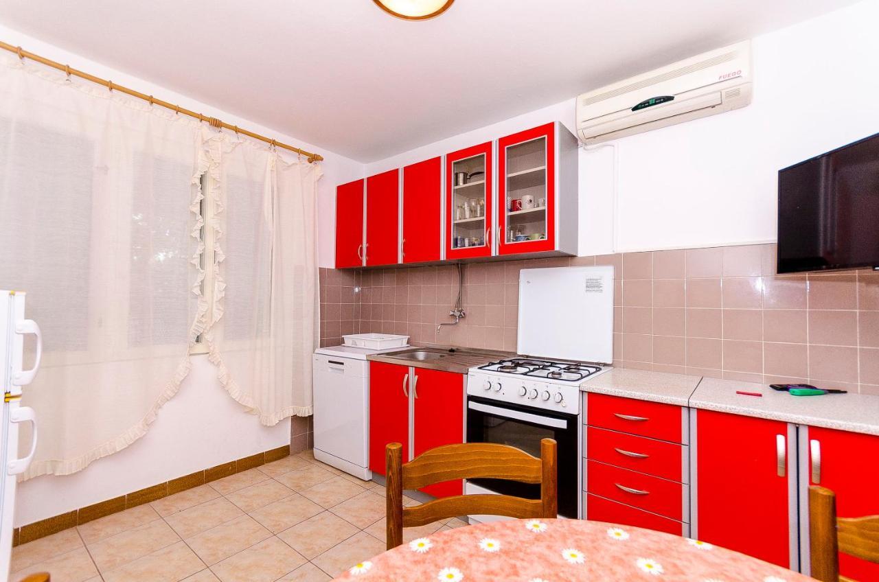 Apartments Quiet Севід Екстер'єр фото