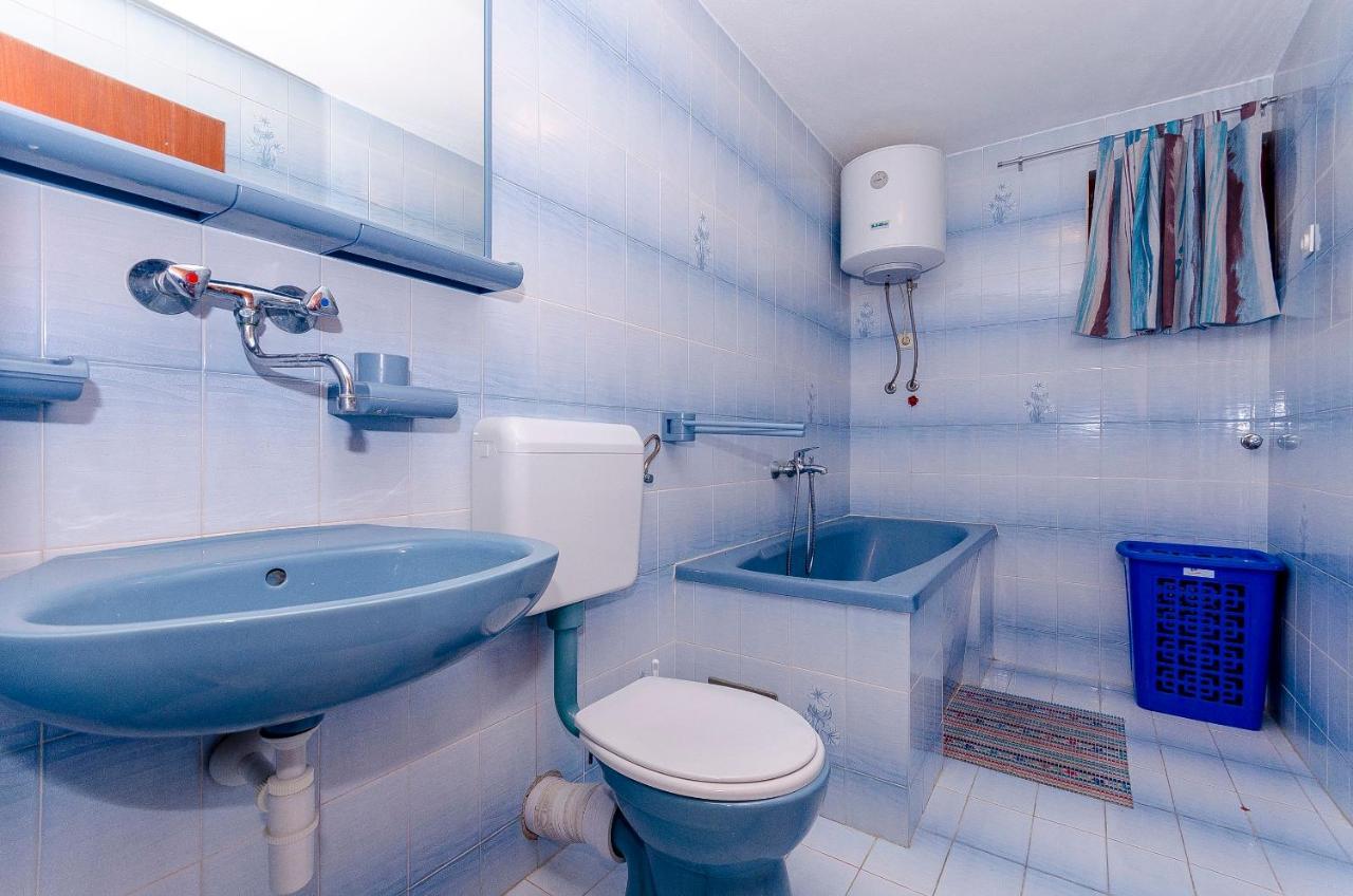 Apartments Quiet Севід Екстер'єр фото